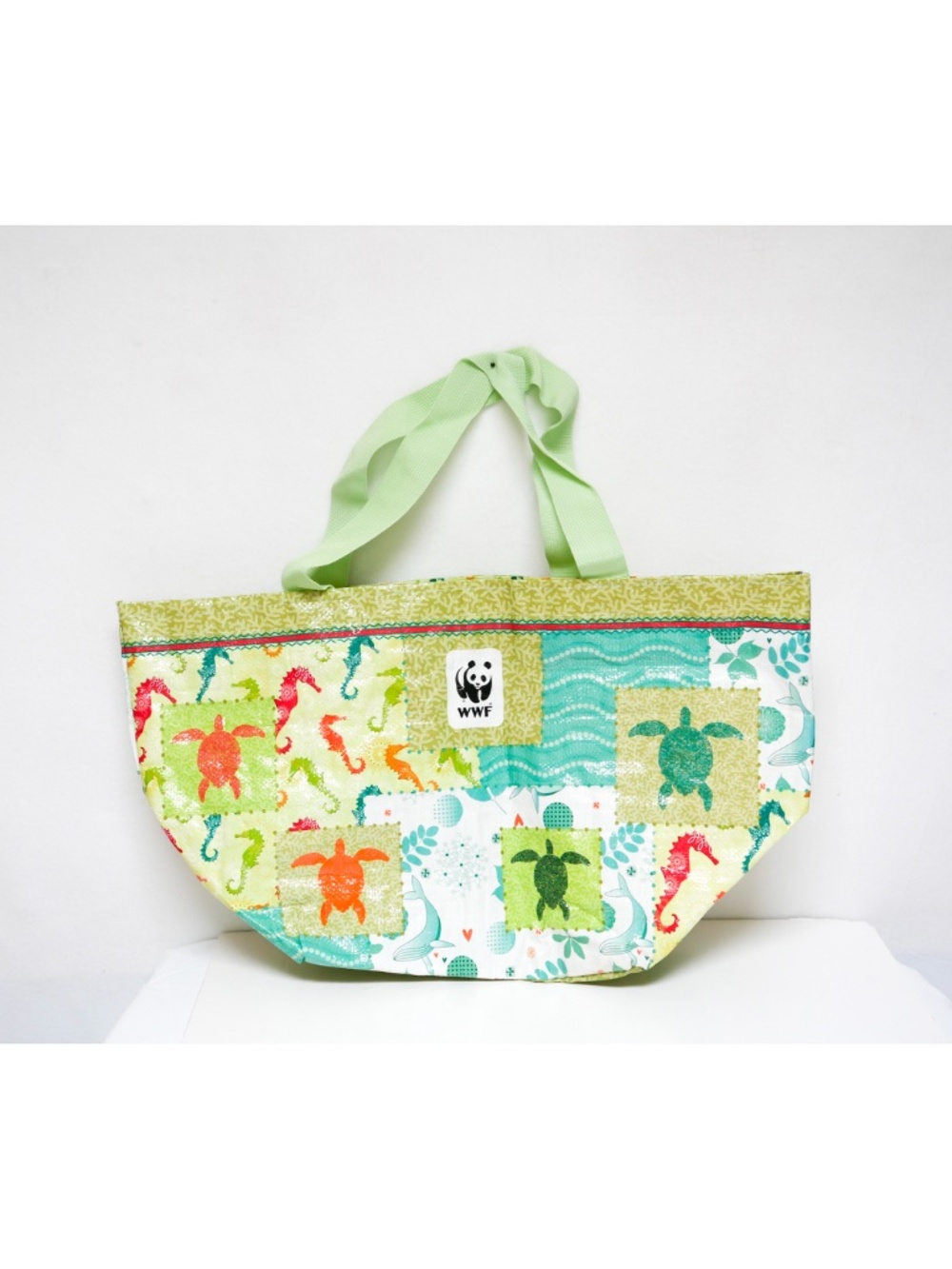 NWOT - Never used World Wildlife Fund tote/shopping bag in perfect condition